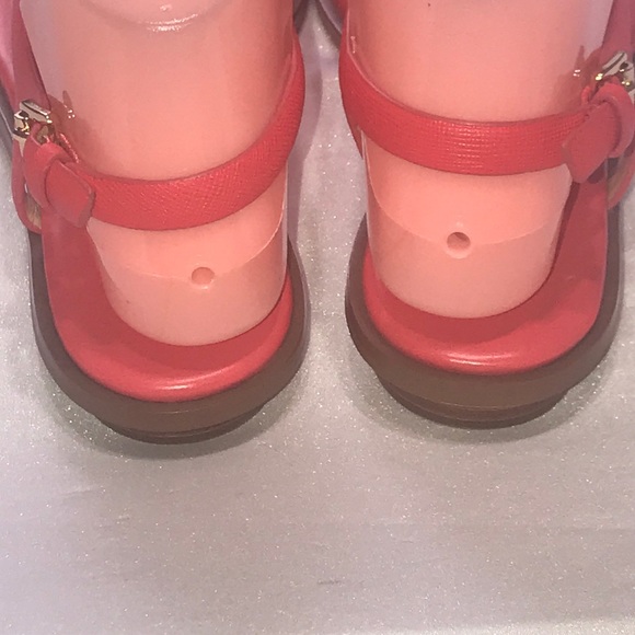 Michael Kors Thong Sandals - Picture 5 of 10